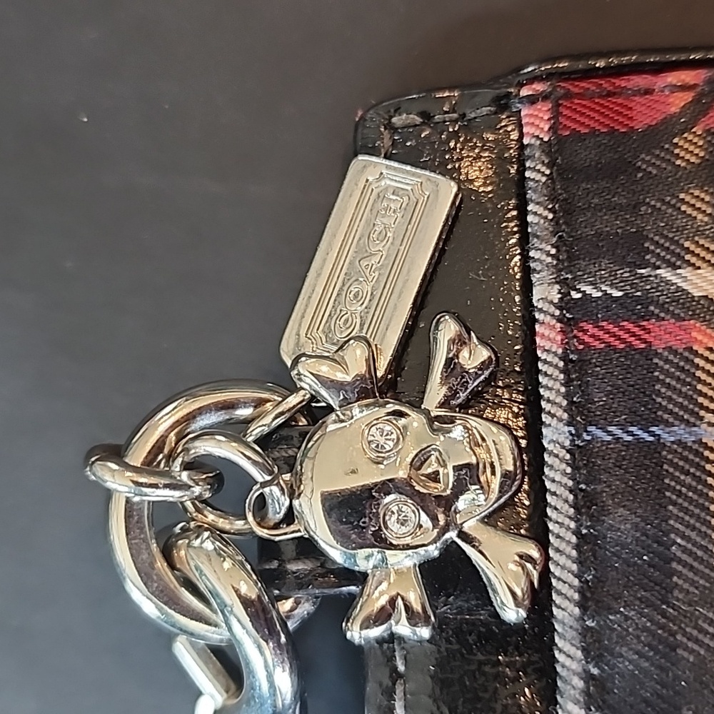 COACH Plaid Lanyard Card Holder with coach/skull Tags - Picture 3 of 7